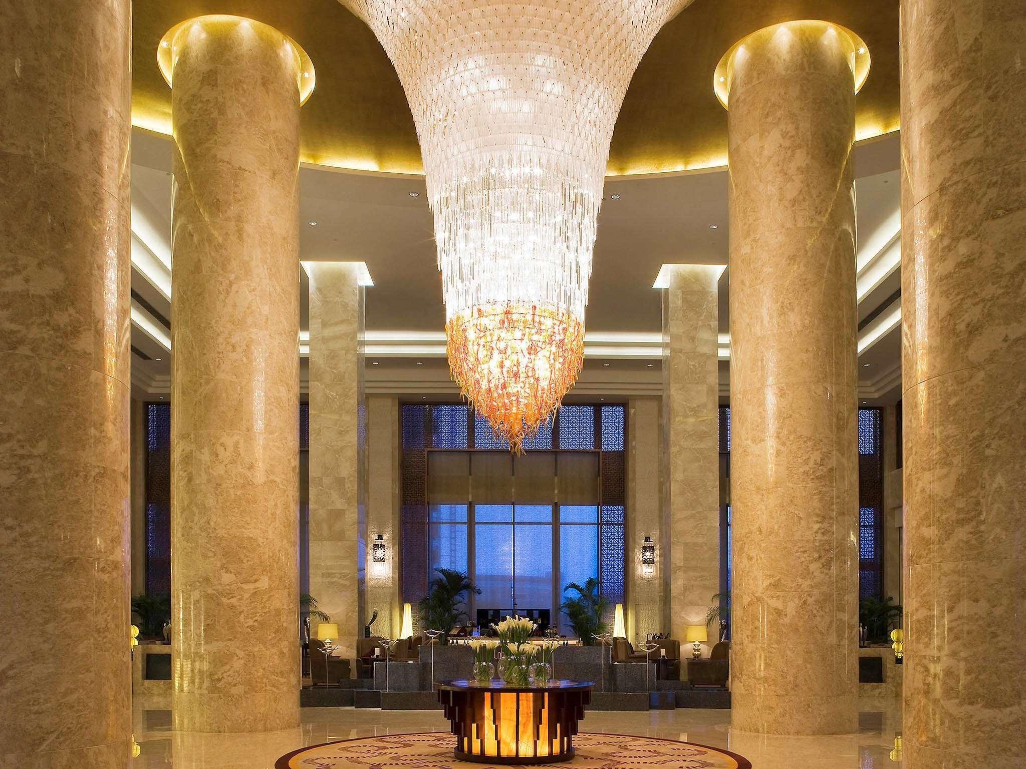 Hotel Sofitel Ningbo Esterno foto