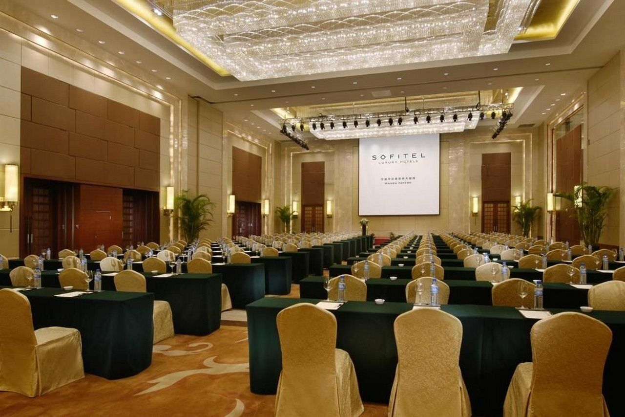 Hotel Sofitel Ningbo Esterno foto